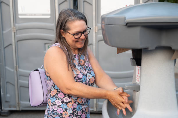 Best Portable toilet rental cost  in Blue Mound, IL